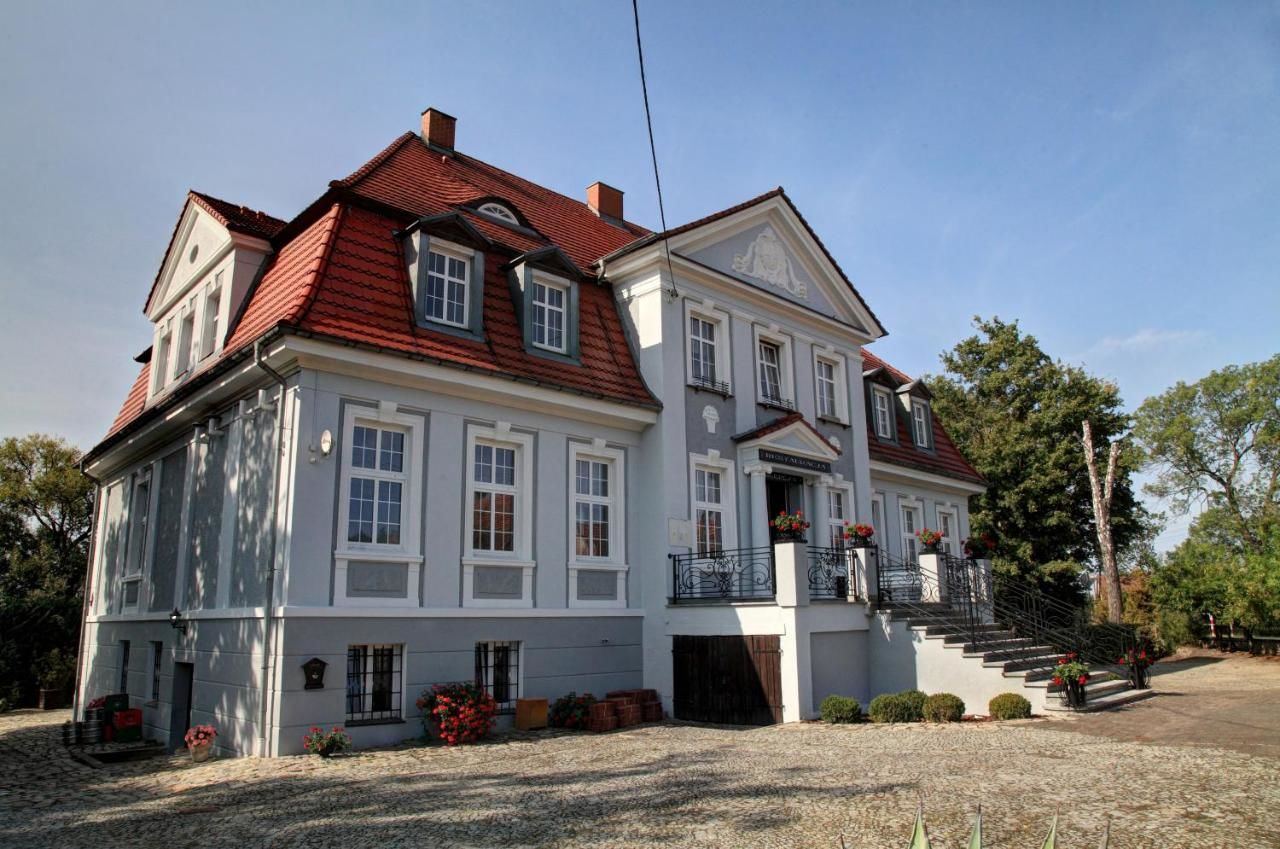 Отели типа «постель и завтрак» Pałac w Bądzowie Полковице-11